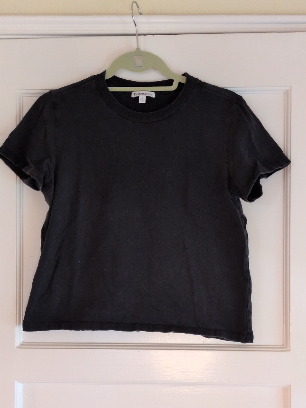 ✨ 4/$15 Reformation Black Short Sleeve Crewneck Tee